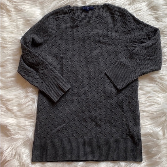 GAP Sweaters - Gap cable knit sweater charcoal gray